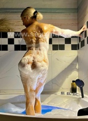 Tantra Island (Bonn)